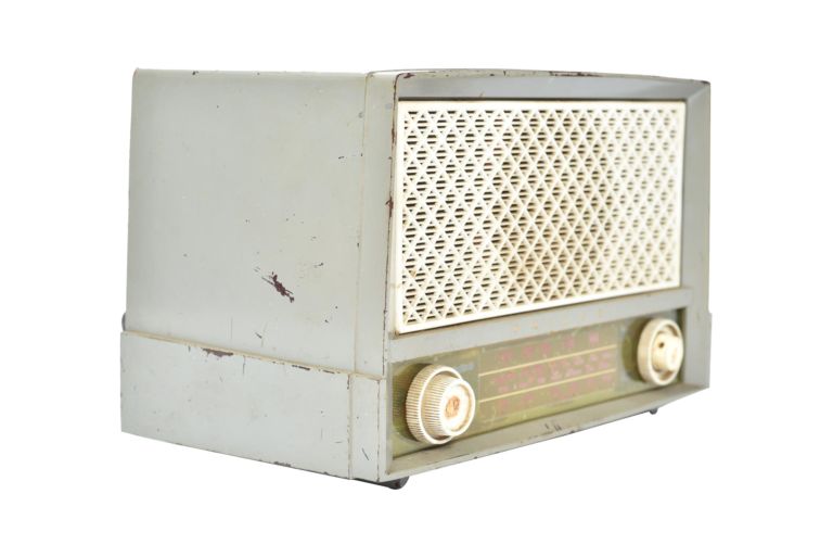 Philco A3700 valve table radio