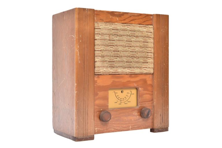 Wartime Civilian Utility Radio U9