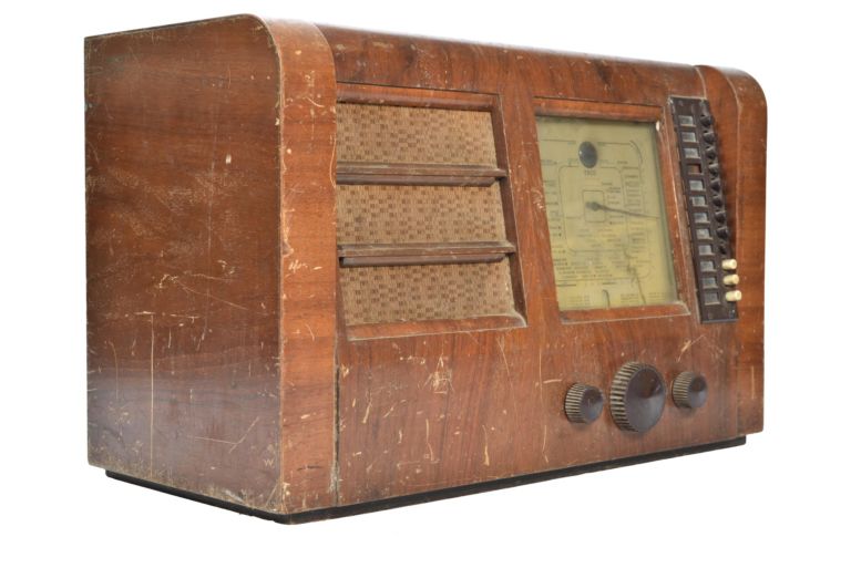 Ekco PB289 valve table radio