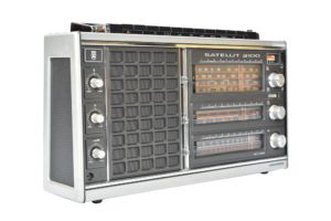 Grundig Satellit 2100