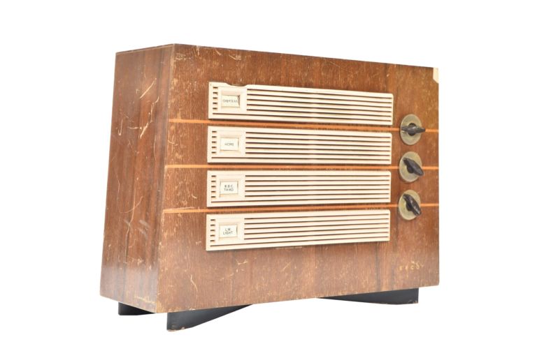 Ekco A147 valve table radio