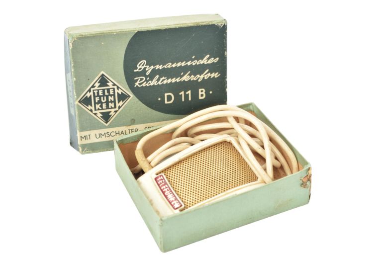 Telefunken D11B