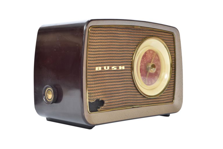 Bush DAC70
